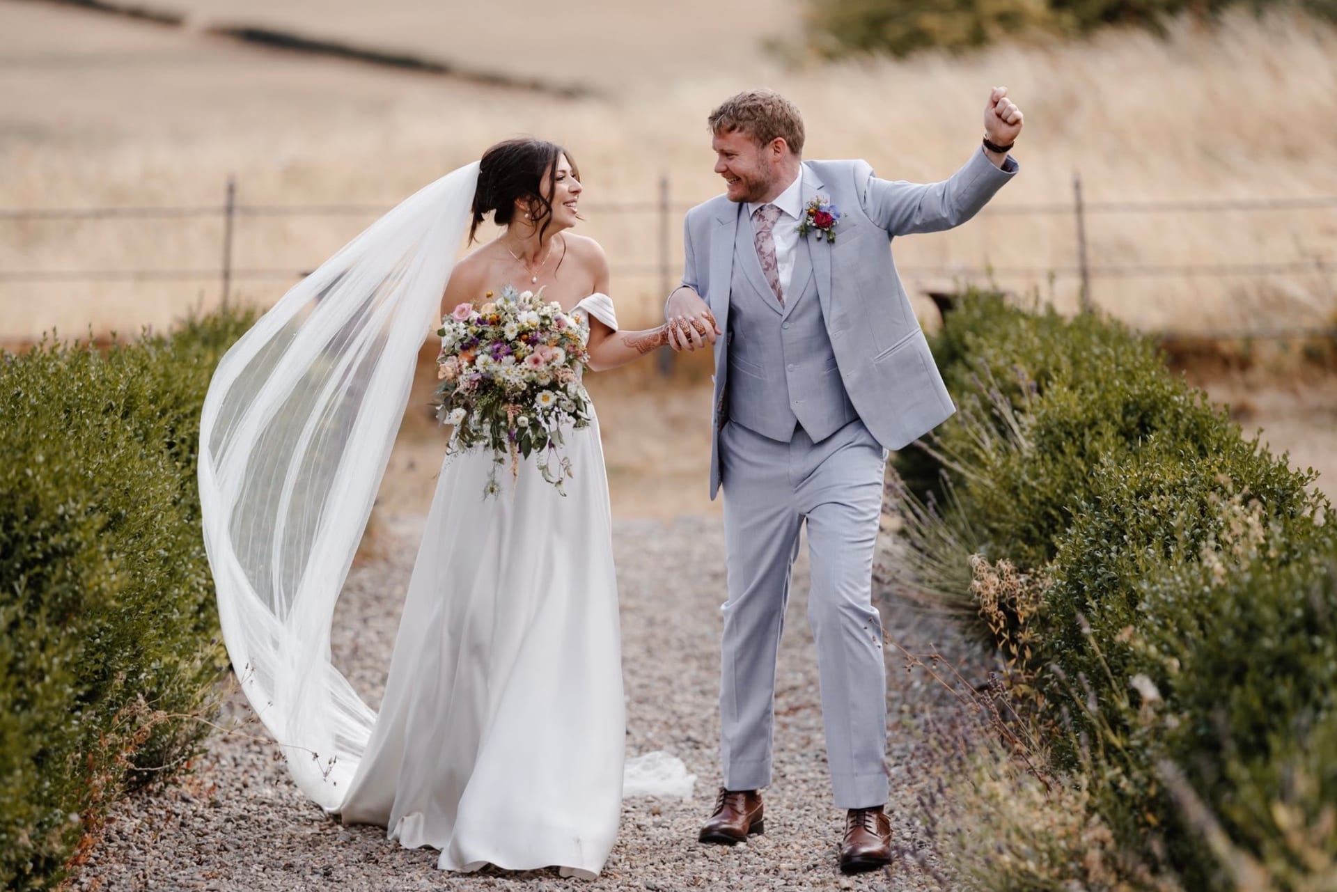 Real Wedding: Emma & James in the English Countryside